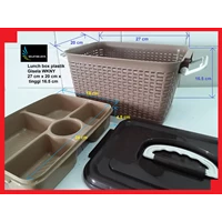Gisella WKNY brown rattan plastic lunch box