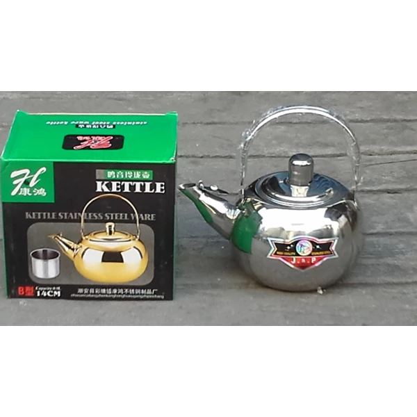 A pot of water kettle stainless steel 14cm size. 