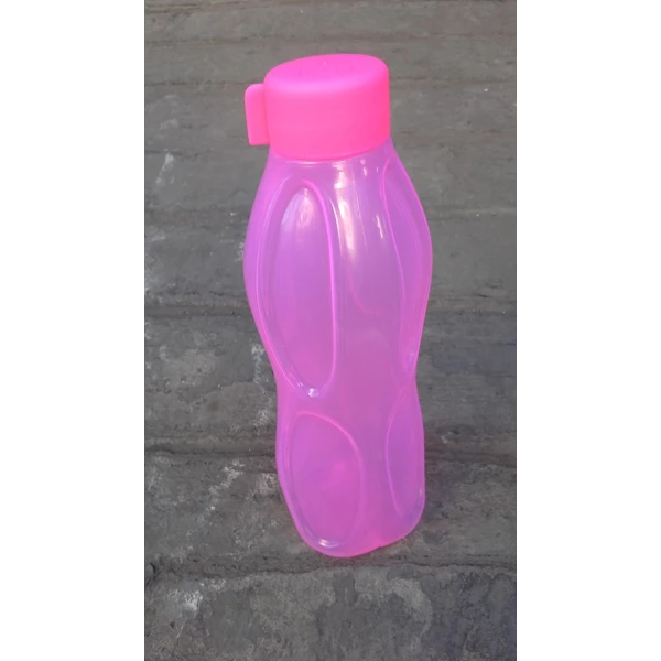 Botol air minum  plastik 500 ml merk cornelius