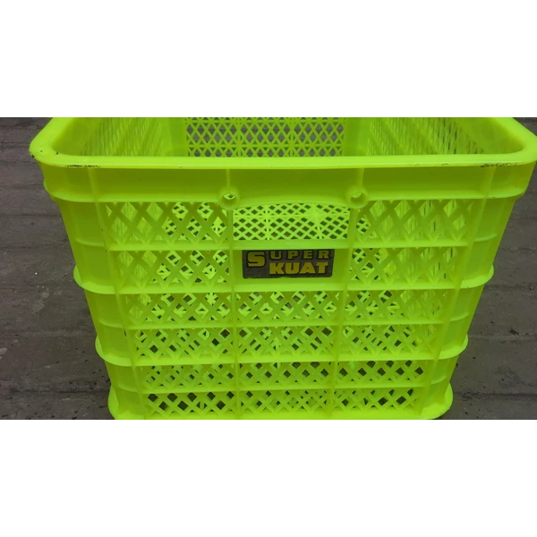 Super Strong (Super Kuat brand) plastic baskets green