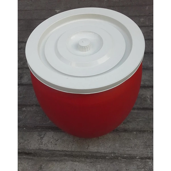 30 Liter AG Plastic Water Barrel