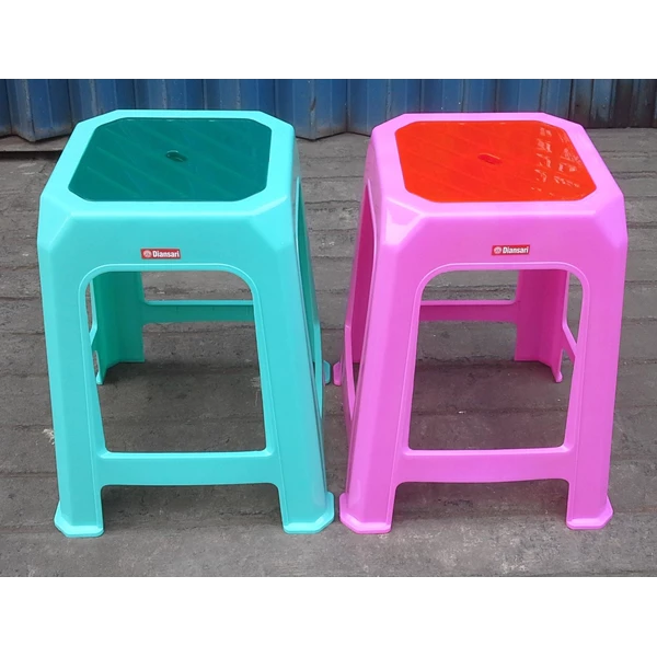 DS Plastic Chairs Code 1402