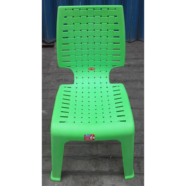 Zaneta thick plastic chair robust and anti-slip product Lucky Star