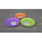 Piring anyaman plastik tipe flower kode 5506 Dx produk Lucky Star warna ungu 3