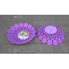 Piring anyaman plastik tipe flower kode 5506 Dx produk Lucky Star warna ungu 2