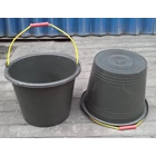 produk plastik rumah tangga ember atau timba cor plastik 24 hitam DS 2
