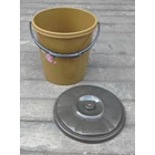 plastic bucket 2.5 gallon clarita chocolate plus lid 3