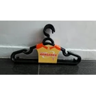 Cheap plastic hangers for hangerku brand 2