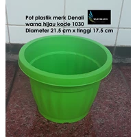 Pot Bunga dan Tanaman plastik warna hijau kode 1030 merk Denali