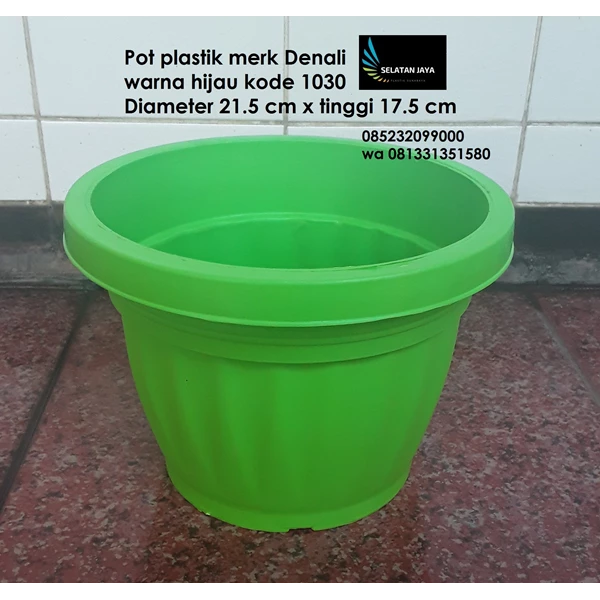 Pot Bunga dan Tanaman plastik warna hijau kode 1030 merk Denali