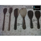 a Long wooden spoon and wooden rice scoop 1