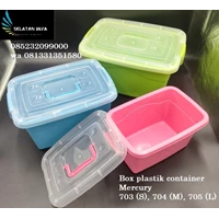Box kotak makan Plastik container medium Mercury 704